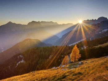 b_350_262_16777215_00_images_418944__sunrise-on-the-mountain_p.jpg